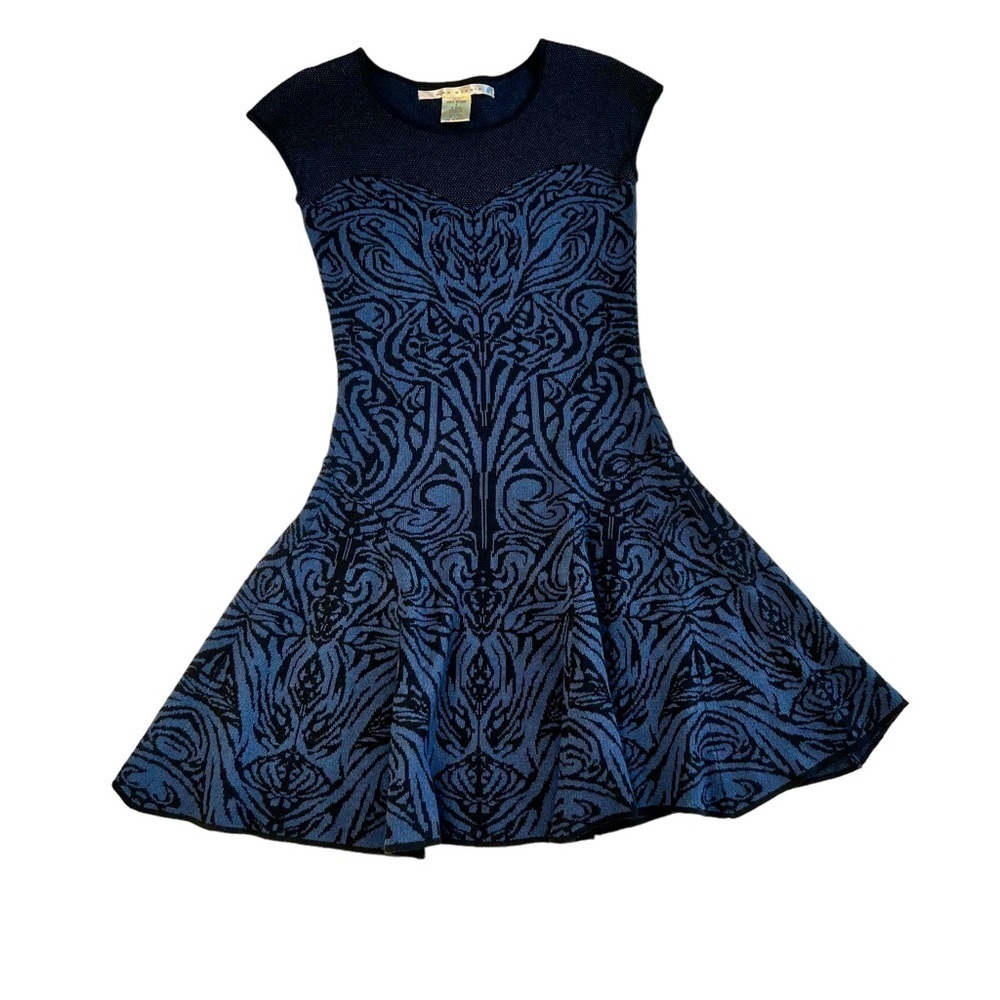 MAX STUDIO Round Neck Cap Sleeve Knit Dress Navy Blue and Black Size Sma…